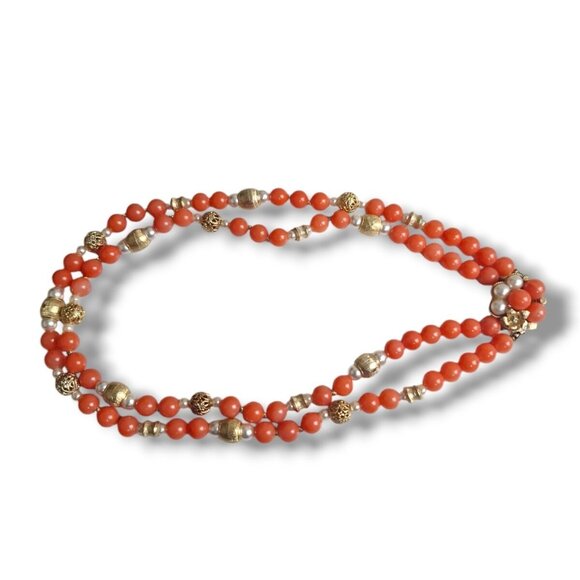 Vtg Double Strand Gold Tone, Faux Pearl,& Coral Acrylic Beaded Necklace 17" - Picture 4 of 5
